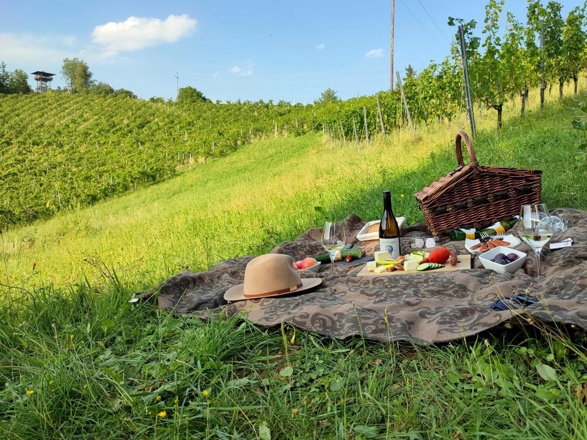 Weingut Winzerzimmer Rothschaedl Лойчах Екстер'єр фото